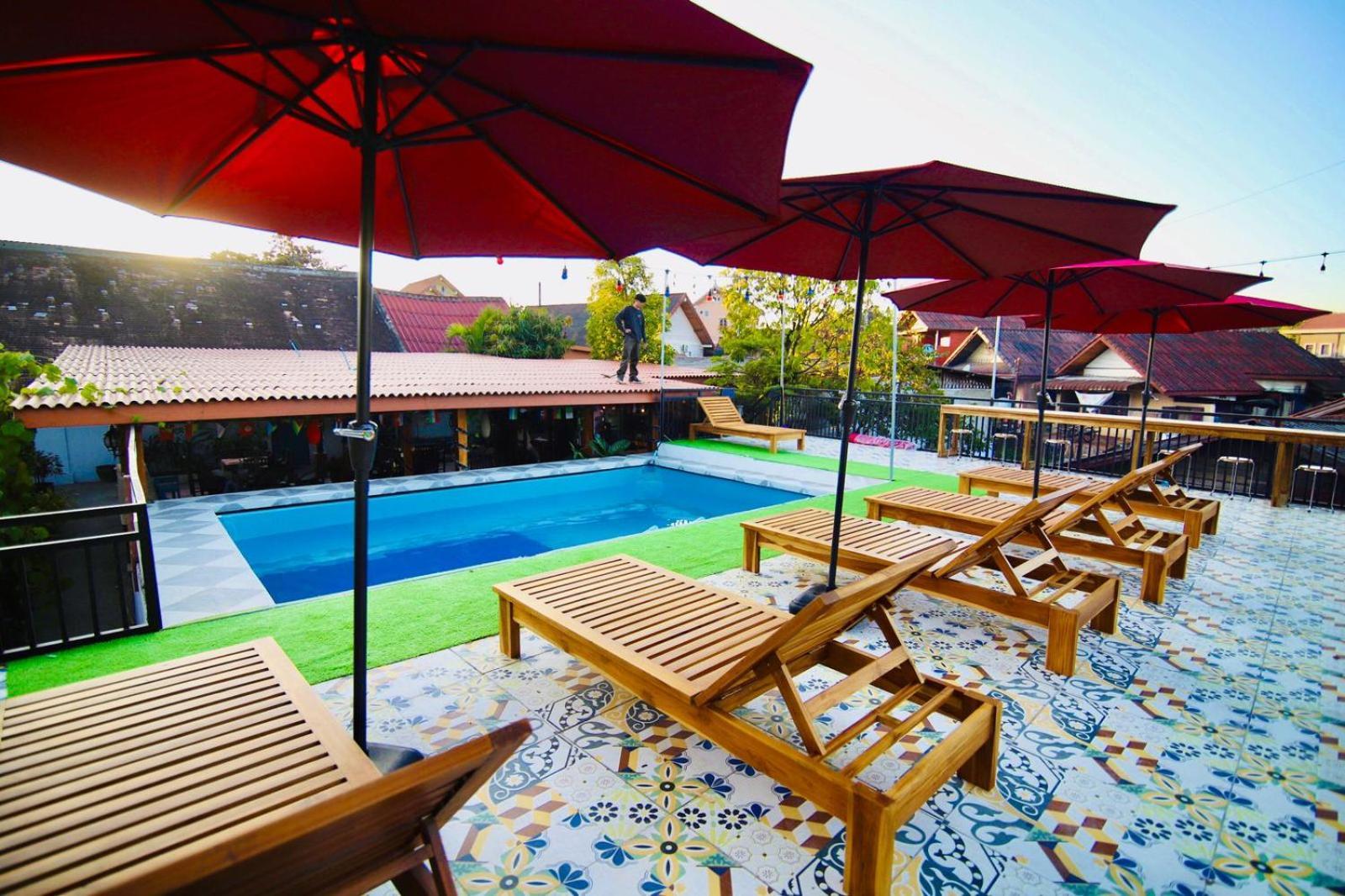 Chanthavong Hostel Luang Prabang Exterior photo